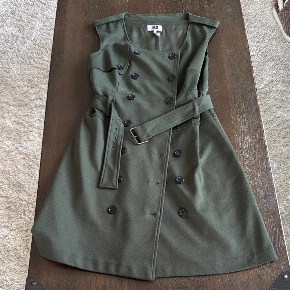 Laundry by Design Green Sleeveless Wrap Sheath Dress